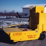 МОБИЛЬНЫЕ КРАНЫ для обработки пресс-форм с усилием зажима До 750 тонн.